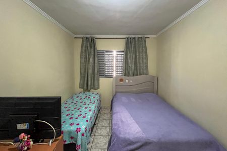 Casa à venda com 42m², 2 quartos e 1 vaga Casa à venda com 42m², 2 quartos e 1 vagaQuarto 2