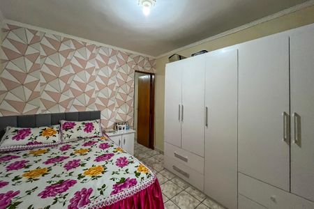 Casa à venda com 42m², 2 quartos e 1 vaga Casa à venda com 42m², 2 quartos e 1 vagaQuarto 1