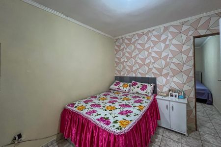 Casa à venda com 42m², 2 quartos e 1 vaga Casa à venda com 42m², 2 quartos e 1 vagaQuarto 1