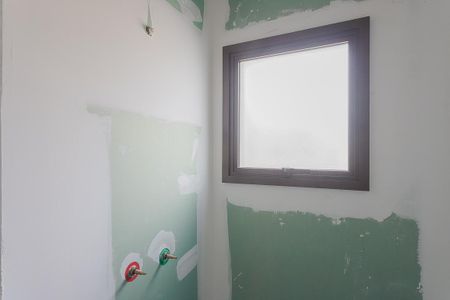 Apartamento à venda com 129m², 2 quartos e 2 vagas Apartamento à venda com 129m², 2 quartos e 2 vagasBanheiro da Suíte 1