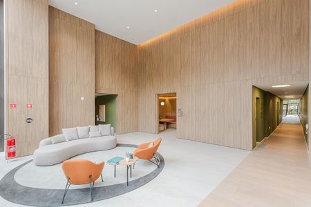 Apartamento à venda com 129m², 2 quartos e 2 vagas Apartamento à venda com 129m², 2 quartos e 2 vagasHall social