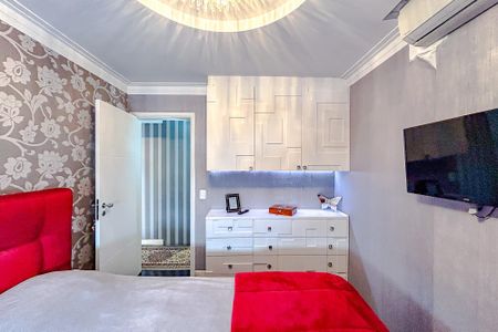 Apartamento à venda com 238m², 4 quartos e 4 vagasQuarto 2 - Suíte