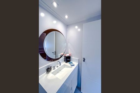 Apartamento à venda com 238m², 4 quartos e 4 vagasBanheiro da Suíte 3