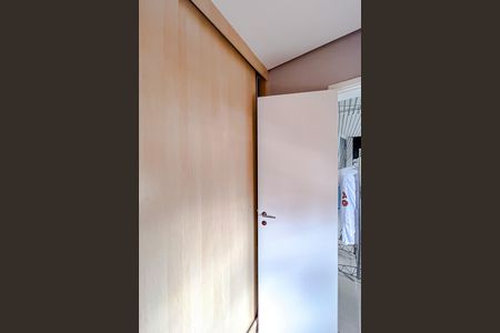 Apartamento à venda com 238m², 4 quartos e 4 vagasQuarto de Serviço