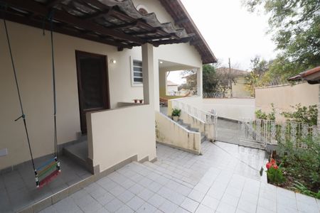 Casa à venda com 418m², 6 quartos e 4 vagasQuintal