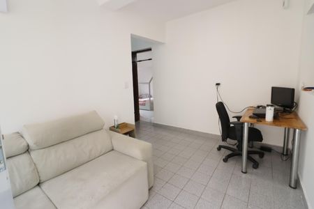 Casa à venda com 418m², 6 quartos e 4 vagasSala 2