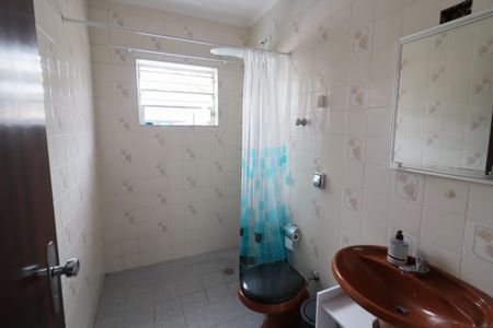 Casa à venda com 418m², 6 quartos e 4 vagasBanheiro 4