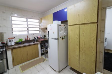 Casa à venda com 418m², 6 quartos e 4 vagasCozinha e Área de Serviço