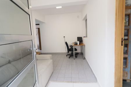 Casa à venda com 418m², 6 quartos e 4 vagasSala 2