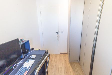 Apartamento à venda com 76m², 3 quartos e 1 vagaQuarto 2