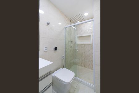 Apartamento à venda com 87m², 3 quartos e 1 vaga Apartamento à venda com 87m², 3 quartos e 1 vagaBanheiro Social