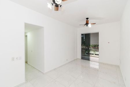 Apartamento à venda com 87m², 3 quartos e 1 vaga Apartamento à venda com 87m², 3 quartos e 1 vagaSala