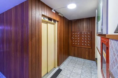 Apartamento à venda com 87m², 3 quartos e 1 vaga Apartamento à venda com 87m², 3 quartos e 1 vagaÁrea comum - Hall do elevador