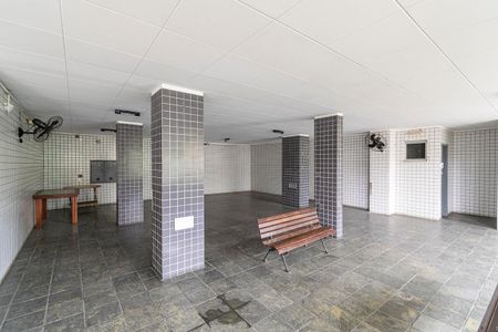 Apartamento à venda com 87m², 3 quartos e 1 vaga Apartamento à venda com 87m², 3 quartos e 1 vagaÁrea comum - Salão de festas