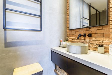 Apartamento para alugar com 85m², 1 quarto e 1 vaga Apartamento para alugar com 85m², 1 quarto e 1 vagaBanheiro da Suíte