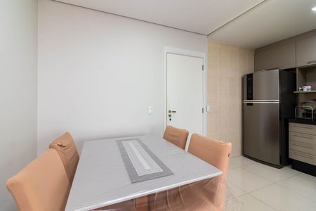 Apartamento à venda com 60m², 2 quartos e 1 vagaSala de Jantar