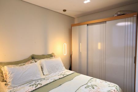 Quarto de apartamento à venda com 2 quartos, 48m² em Palmares, Belo Horizonte