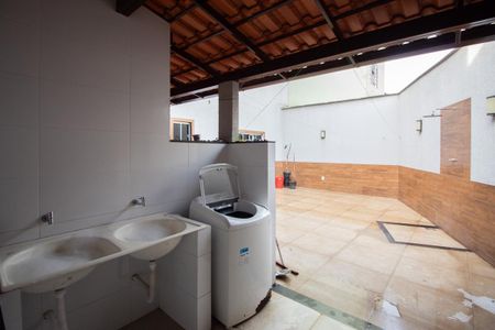 Casa à venda com 175m², 3 quartos e 3 vagasÁrea de Serviço