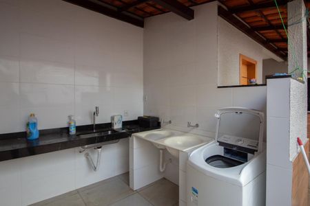 Casa à venda com 175m², 3 quartos e 3 vagasÁrea de Serviço