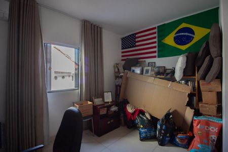 Casa à venda com 175m², 3 quartos e 3 vagasQuarto 2