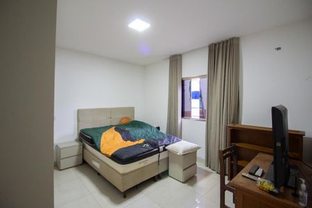 Casa à venda com 175m², 3 quartos e 3 vagasEdícula -  Quarto