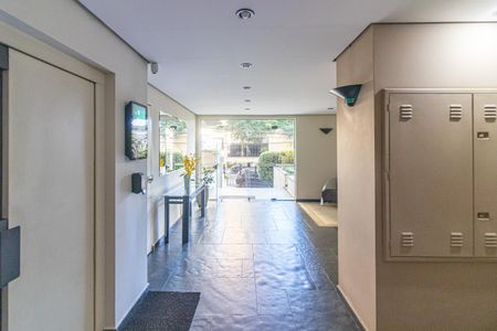 Apartamento à venda com 70m², 2 quartos e 1 vaga Apartamento à venda com 70m², 2 quartos e 1 vagaHall de Entrada
