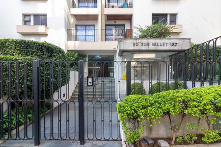 Apartamento à venda com 70m², 2 quartos e 1 vaga Apartamento à venda com 70m², 2 quartos e 1 vagaFachada