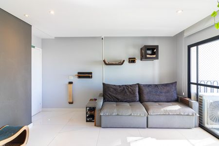 Apartamento à venda com 70m², 2 quartos e 1 vaga Apartamento à venda com 70m², 2 quartos e 1 vagaSala
