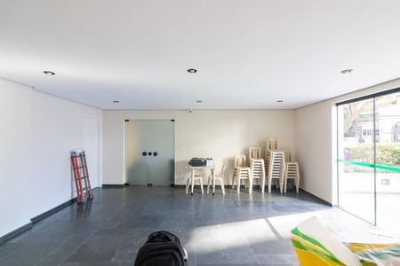 Apartamento à venda com 70m², 2 quartos e 1 vaga Apartamento à venda com 70m², 2 quartos e 1 vagaÁrea comum - Salão de festas