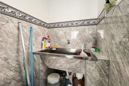Casa de condomínio à venda com 290m², 3 quartos e 4 vagas Casa de condomínio à venda com 290m², 3 quartos e 4 vagasÁrea de Serviço