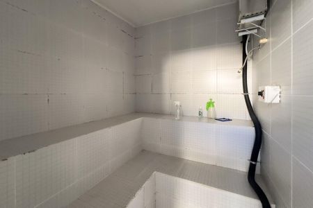 Casa de condomínio à venda com 290m², 3 quartos e 4 vagas Casa de condomínio à venda com 290m², 3 quartos e 4 vagasSauna
