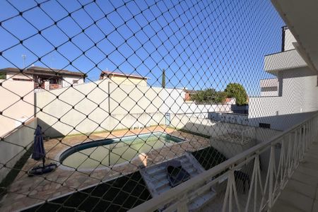 Casa de condomínio à venda com 290m², 3 quartos e 4 vagas Casa de condomínio à venda com 290m², 3 quartos e 4 vagasVista do Quarto 1