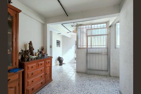 Casa para alugar com 424m², 5 quartos e 2 vagasSala