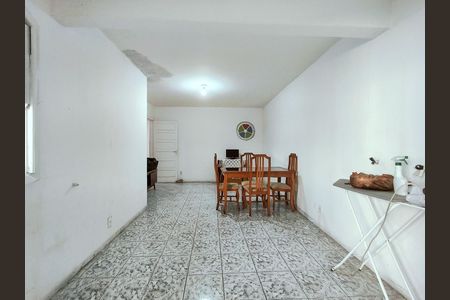Casa para alugar com 424m², 5 quartos e 2 vagasSala