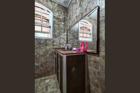 Casa para alugar com 424m², 5 quartos e 2 vagasBanheiro Corredor