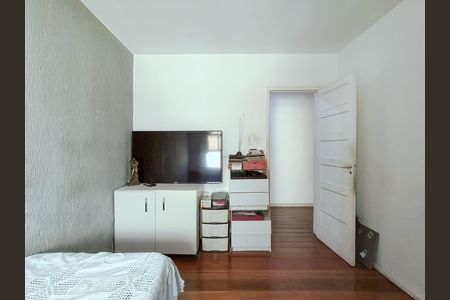 Casa para alugar com 424m², 5 quartos e 2 vagasQuarto 2