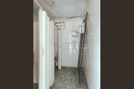 Casa para alugar com 424m², 5 quartos e 2 vagasBanheiro de serviço