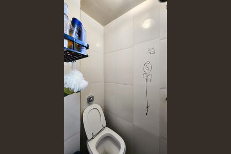 Apartamento à venda com 54m², 2 quartos e 1 vaga Apartamento à venda com 54m², 2 quartos e 1 vagaBanheiro da Suíte