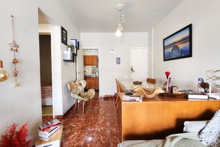 Apartamento à venda com 54m², 2 quartos e 1 vaga Apartamento à venda com 54m², 2 quartos e 1 vagaSala