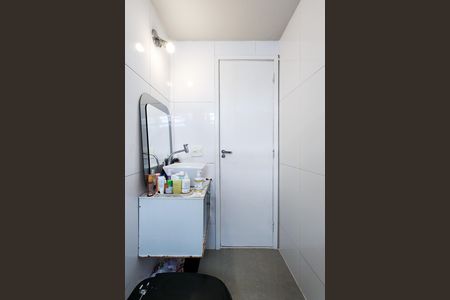 Apartamento à venda com 54m², 2 quartos e 1 vaga Apartamento à venda com 54m², 2 quartos e 1 vagaBanheiro Social