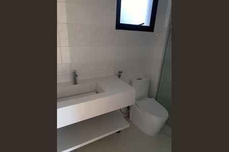 Apartamento à venda com 185m², 3 quartos e 3 vagasBanheiro 1