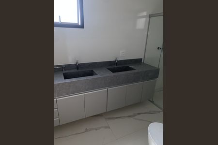 Apartamento à venda com 185m², 3 quartos e 3 vagasCozinha