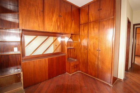 Apartamento à venda com 115m², 3 quartos e 2 vagas Apartamento à venda com 115m², 3 quartos e 2 vagasQuarto 3
