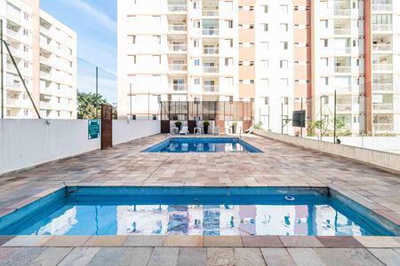 Apartamento à venda com 115m², 3 quartos e 2 vagas Apartamento à venda com 115m², 3 quartos e 2 vagasÁrea comum - Piscina