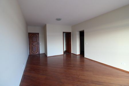 Apartamento à venda com 115m², 3 quartos e 2 vagas Apartamento à venda com 115m², 3 quartos e 2 vagasSala