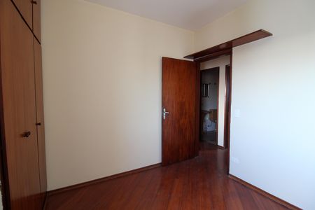 Apartamento à venda com 115m², 3 quartos e 2 vagas Apartamento à venda com 115m², 3 quartos e 2 vagasQuarto 2