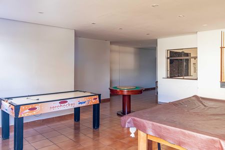 Apartamento à venda com 115m², 3 quartos e 2 vagas Apartamento à venda com 115m², 3 quartos e 2 vagasSalão de jogos