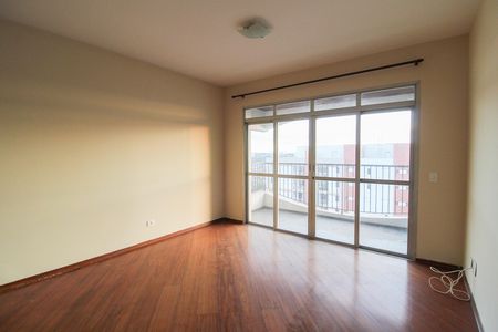 Apartamento à venda com 115m², 3 quartos e 2 vagas Apartamento à venda com 115m², 3 quartos e 2 vagasSala