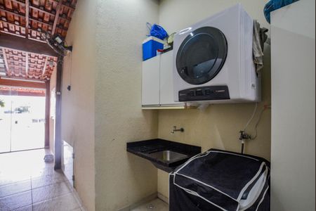 Apartamento à venda com 114m², 2 quartos e 2 vagasÁrea de Serviço