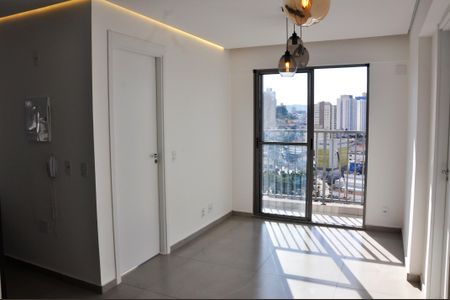 Detalhe - Sala e Sala de Jantar de apartamento à venda com 2 quartos, 41m² em Vila Albertina, São Paulo